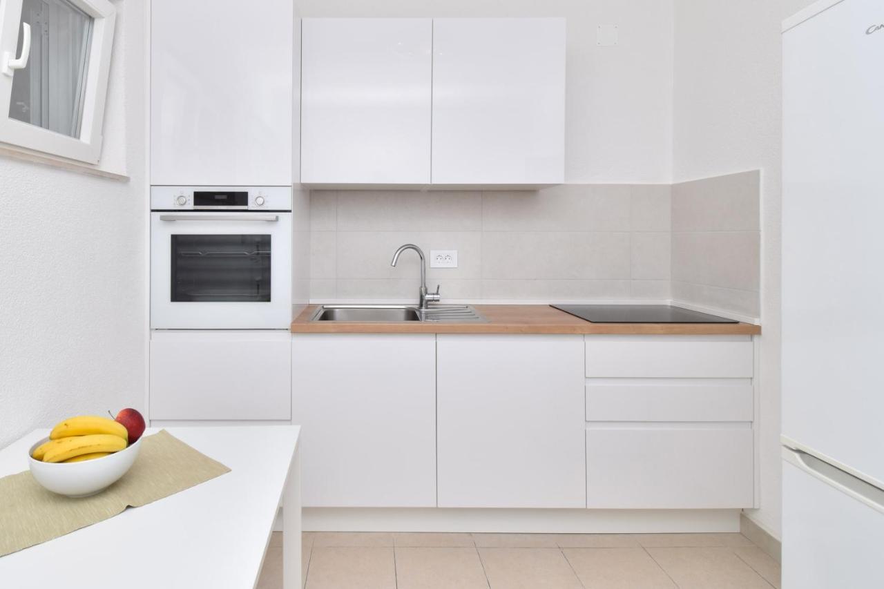 Apartments Despot Tucepi Exterior photo