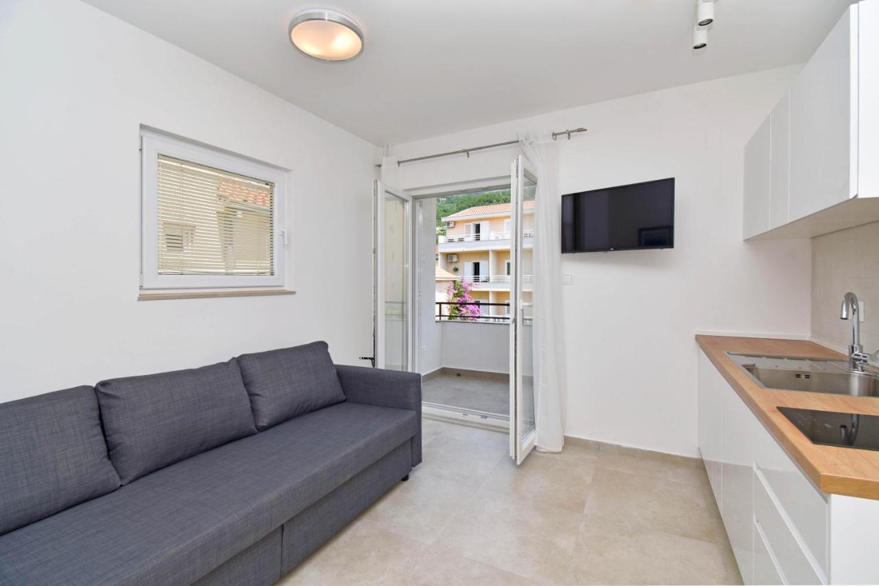 Apartments Despot Tucepi Exterior photo